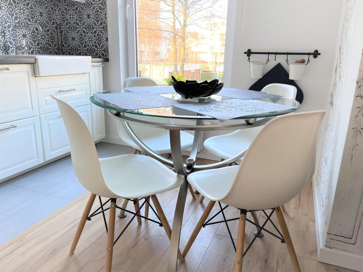 Apartament Polanki Z Basenem Blisko Plazy Apartment Колобжег Екстериор снимка